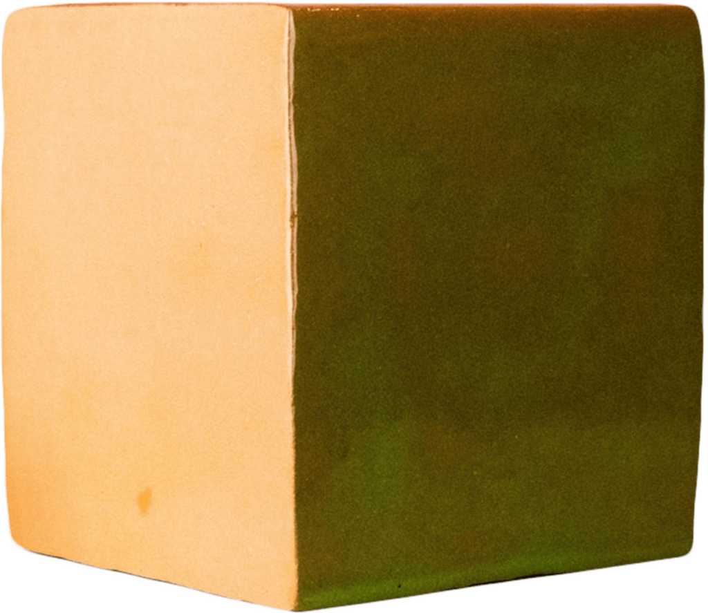 Cube moyen (orange, beige, vert, pourpre, gris)