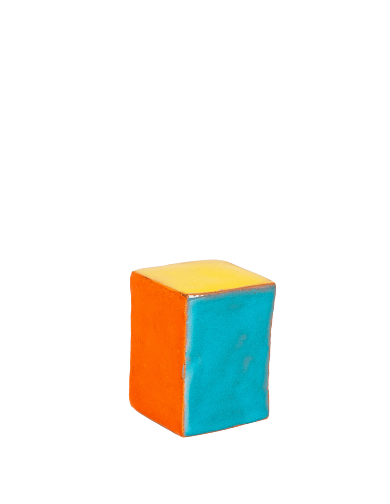 Moyen bébé cube (orange, bleu, violet, jaune)