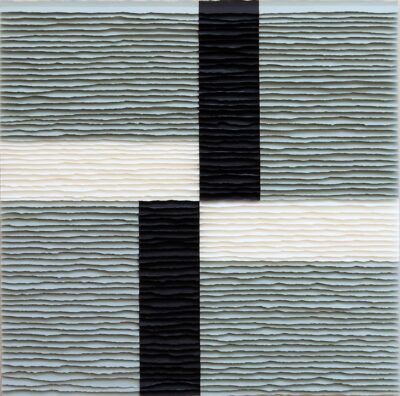 Je réserve l’œuvre de Fernando Daza - Structure en croix noire et blanche sur fond gris